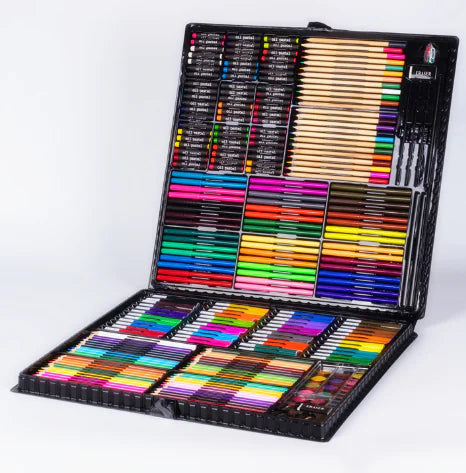 Set de Dibujo con Lápices de Colores y Acuarelas